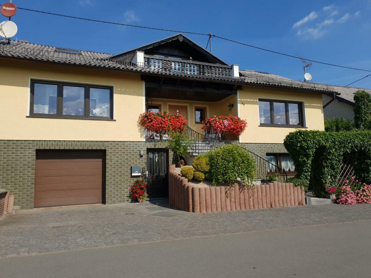 Eifelflair Apartman Retterath Kültér fotó